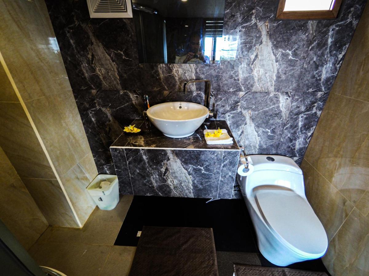 Jingga 111 Hotel Jimbaran Eksteriør billede